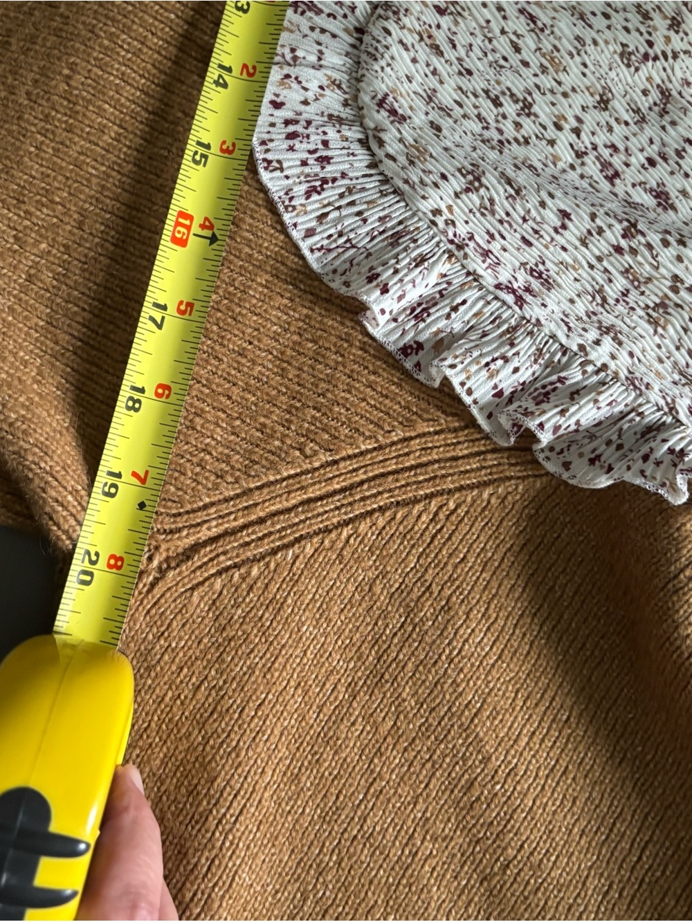 Zara Mustard Knit Sweater with Cream Floral Ruffle Collar - Picture 5 of 6